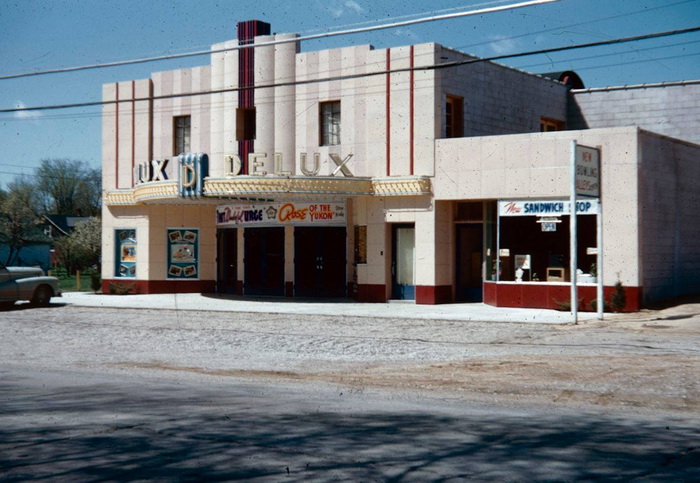 Delux Theatre - Vintage Shot Courtesy Al Johnson